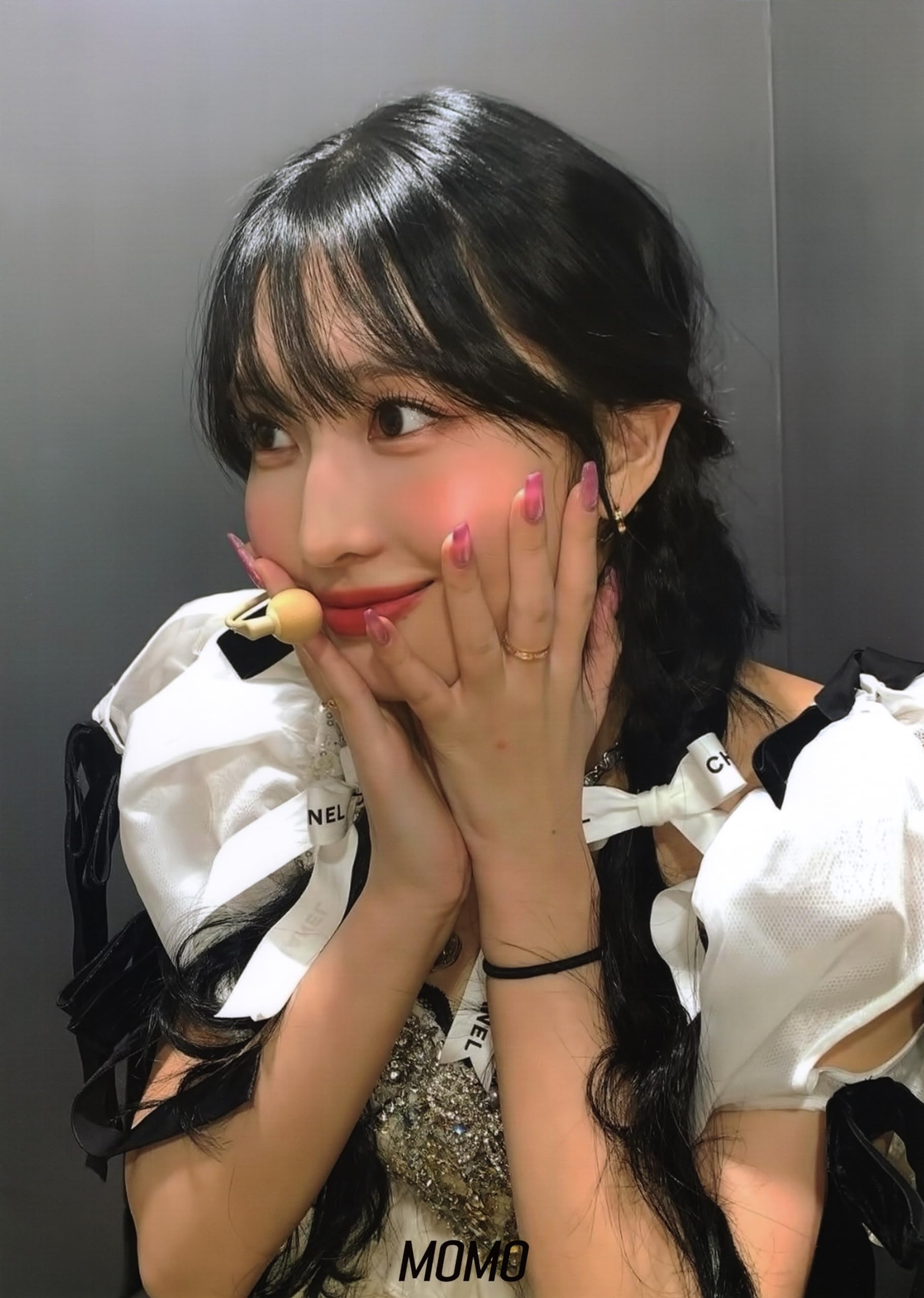 Amazon.co.jp: TWICE トゥワイス MOMO モモ グッズ ポスター 12枚 (A3